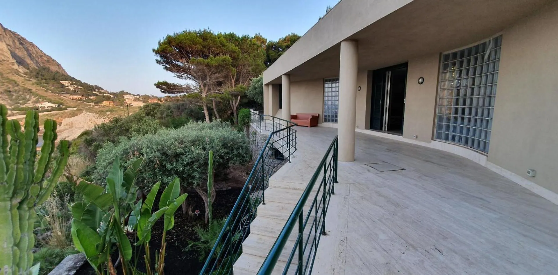 Villa Capo Zafferano Bagheria Italy
